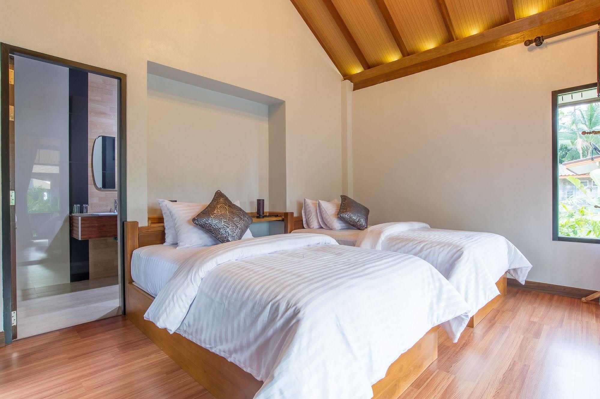 Medee Resort Ko Kut Dış mekan fotoğraf