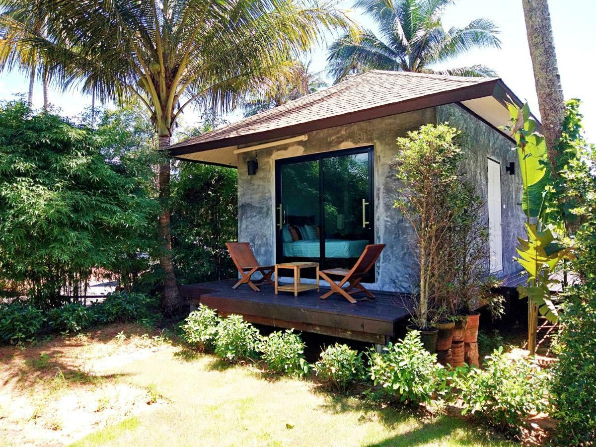 Medee Resort Ko Kut Dış mekan fotoğraf
